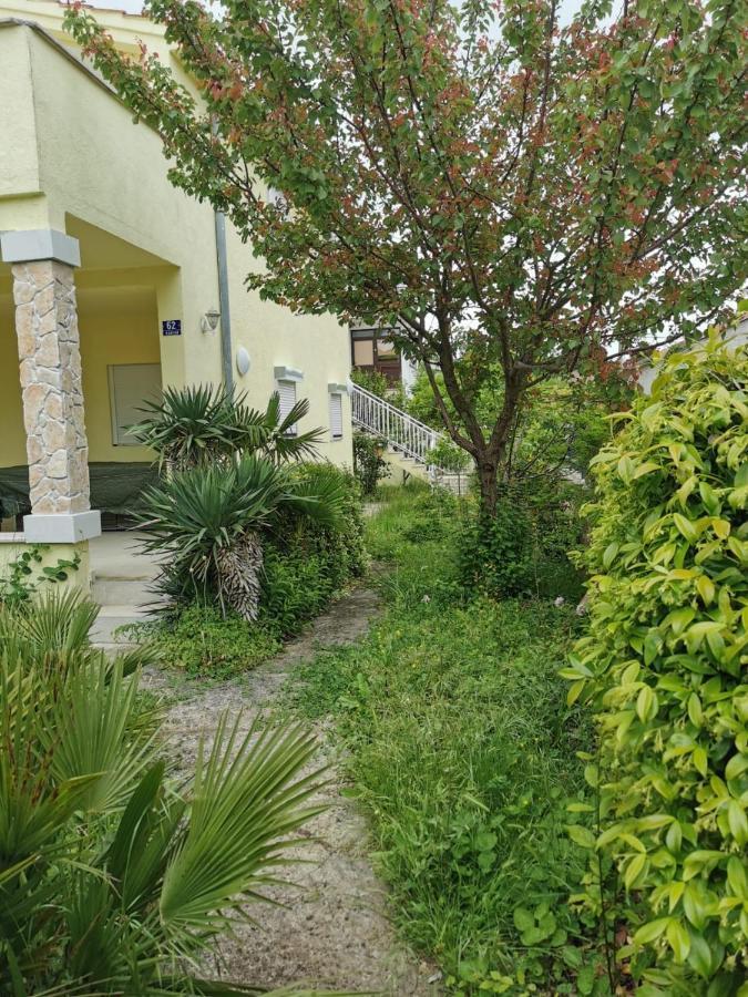 Five Bedroom House Near Sandy Beach Villa Major เมดูลิน ภายนอก รูปภาพ